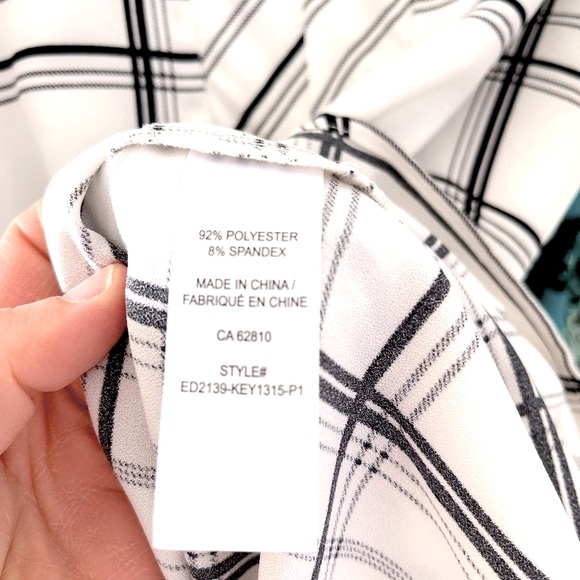 Ricki’s Ladies XXL Black & White Sleeveless Top, EUC - Picture 8 of 9